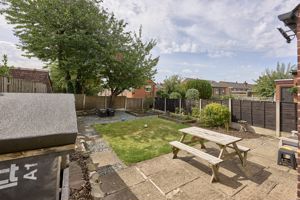 Photo 25- click for photo gallery